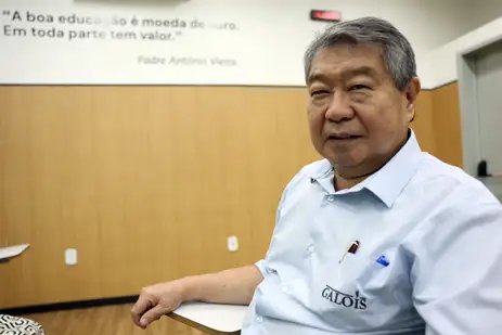 José Cruz/Agência Brasil Brasília (DF), 24/10/2024 - Professor do colégio Galois, Toshio Nakamura, fala sobre preparação nos últimos dias antes da prova do Enem 2024. Foto: José Cruz/Agência Brasil