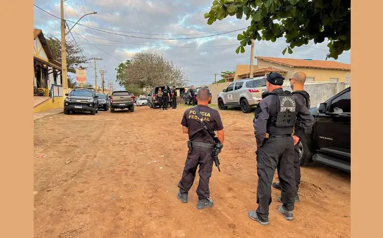 Polícia Federal/divulgação Rio de Janeiro (RJ) 14/10/2024 - PF investiga deputado estadual no Rio de Janeiro
Ele é um suspeito por envolvimento com organização criminosa, fraudes em licitações, corrupção ativa e passiva, peculato, lavagem de capitais e outros
Foto: Polícia Federal/Divulgação