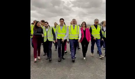 Frame: Ministério de Portos Brasília (DF) 18/10/2024 - Os ministros Paulo Pimenta e Silvio Costa Filho (C), durante reabertura oficial do aeroporto Salgado Filho (RS).
Frame: Ministério de Portos