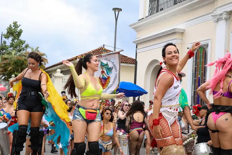 Tomaz Silva/Agência Brasil Rio de Janeiro (RJ), 05/01/2025 – Cortejo do bloco Mulheres Rodadas, no centro do Rio de Janeiro. Foto: Tomaz Silva/Agência Brasil