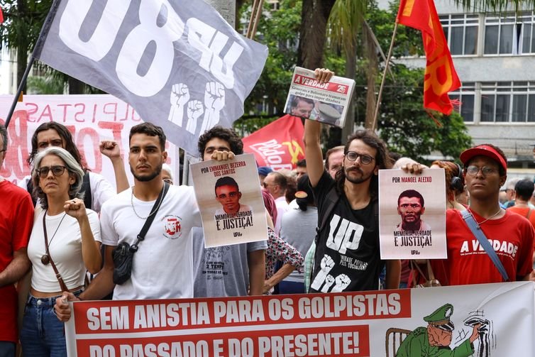 Rio de Janeiro (RJ), 11/01/2025 – Ato pede tombamento do quartel da Polícia do Exército, na Tijuca, usado para tortura e morte durante a ditadura militar. Foto: Tomaz Silva/Agência Brasil