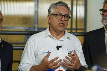 Rio de Janeiro (RJ) 28/03/2025 - O ministro da Saúde, Alexandre Padilha, anuncia mais uma etapa da reestruturação dos hospitais federais do Rio de Janeiro. Será assinado Acordo de Cooperação Técnica entre a Fiocruz e o Ministério da Saúde, envolvendo o Hospital Federal da Lagoa e o Instituto Nacional de Saúde da Mulher, da Criança e do Adolescente Fernandes Figueira (IFF). 
Foto: Tânia Rêgo/Agência Brasil