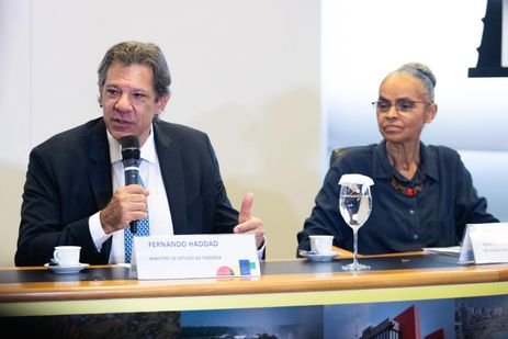 São Paulo (SP) 28/04/2025 - Ministro da Fazenda, Fernando Haddad, e a ministra do Meio Ambiente, Marina Silva, participam de entrevista coletiva de imprensa para falar sobre o 2º Leilão Eco Invest. Foto: Kelly Fersan/MF