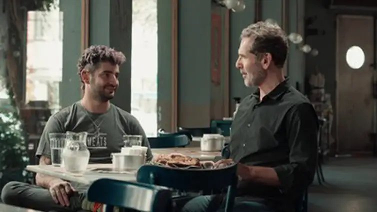 TV Brasil Rio de Janeiro (RJ) 15/08/2025 - A TV Brasil apresenta o último programa inédito da produção Chefs do Brasil com grandes nomes da cozinha nacional neste sábado (16), às 12h30. O seriado independente recebe o saudoso chef Paulo Yoller para uma entrevista exclusiva com Paulo Vitale no sexto episódio da atração gravada em 2023. Foto: TV Brasil