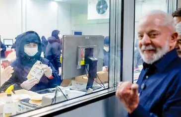 Ricardo Stuckert / PR 14.08.2025 - Presidente da República, Luiz Inácio Lula da Silva, durante visita e inauguração da nova planta de produção de medicamentos hemoderivados da Empresa Brasileira de Hemoderivados e Biotecnologia (Hemobrás).
Parque fabril Hemobrás, Goiana-PE
Foto: Ricardo Stuckert / PR