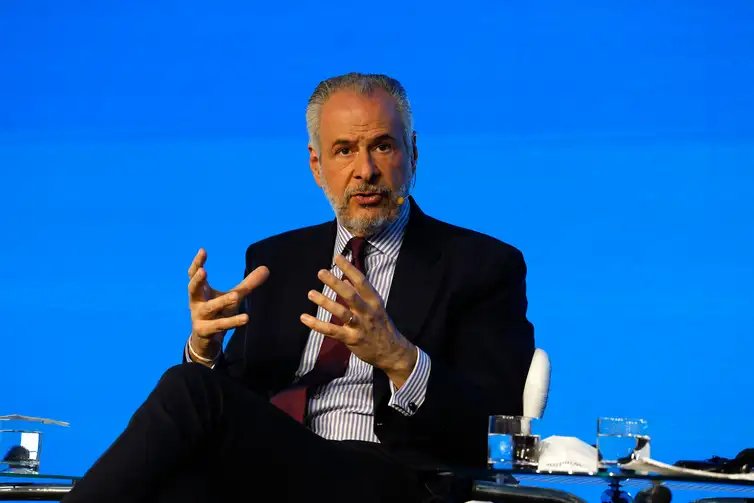 Rio de Janeiro (RJ), 15/08/2025 - O presidente da COP 30, embaixador André Aranha Corrêa do Lago, fala durante treinamento para novas lideranças climáticas promovido pelo Climate Reality Project, organização sem fins lucrativos de ação climática, no hotel o Windsor Oceânico, na Barra da Tijuca. Foto: Tânia Rêgo/Agência Brasil