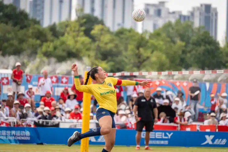 Valentin Weber/Divulgação/IFA The World Games 2025 Chengu, China - Fistball Preliminary Round Women Game 22 - Gold Medal Match - Brazil vs Switzerland - Cecília Jaques - seleção brasileira feminina de punhobol