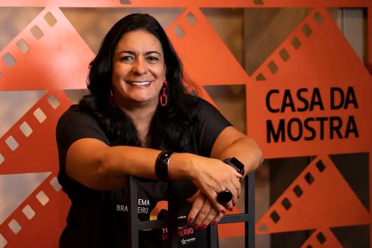 Leo Lara/Universo Produção Rio Piraciba (MG), 12/09/2025 - Raquel Hallak participa do projeto Cinema na Cidade - CineBH.. Foto: Leo Lara/Universo Produção