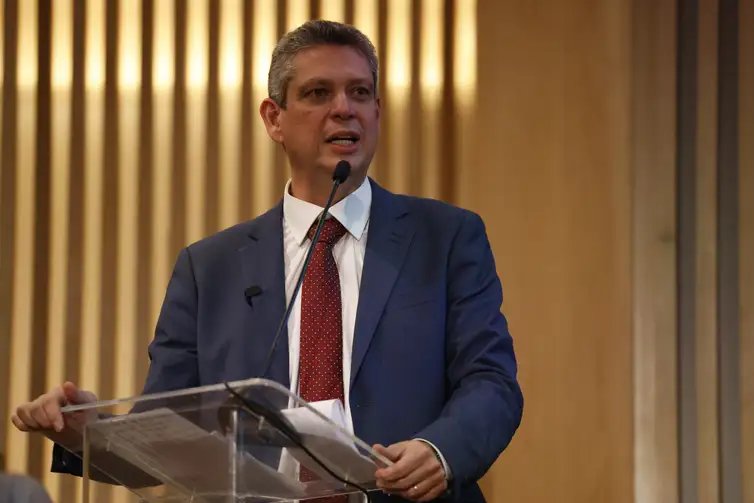 Fernando Frazão/Agência Brasil Rio de Janeiro (RJ) 14/11/2024 – O ministro da Secretaria-Geral da Presidência da República, Márcio Macedo, na mesa de abertura do G20 Social, no Museu do Amanhã. Foto: Fernando Frazão/Agência Brasil