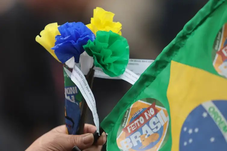 São Paulo (SP), 07/09/2025 - Centrais sindicais e os movimentos populares que compõem as Frentes Brasil Popular e Povo Sem Medo realizam ato em defesa da soberania e da pauta da classe trabalhadora, na Praça da República. Foto: Paulo Pinto/Agência Brasil
