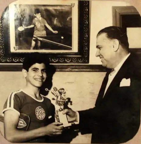 Palmeiras/Divulgação São Paulo (SP), 29/02/2020 - Primeiro ídolo do tênis de mesa brasileiro Ubiraci Rodrigues da Costa, Biriba, falece aos 80 anos. Biriba com presidente Delfino Facchina, em 1958. Foto: Palmeiras/Divulgação