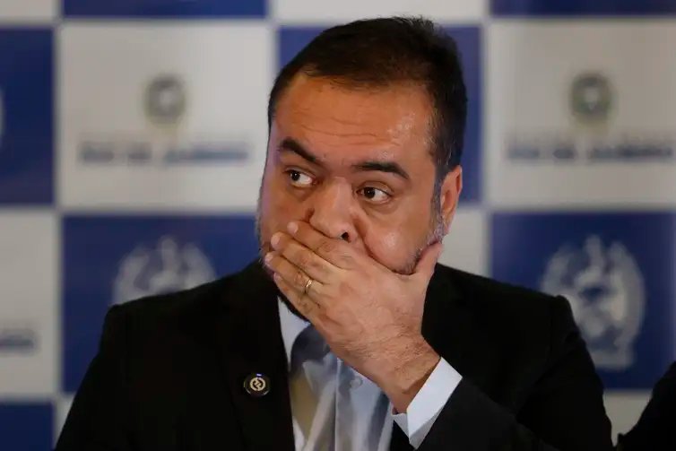 Rio de Janeiro (RJ), 29/10/2025 - O governador do Rio de Janeiro, Cláudio Castro, durante entrevista coletiva para falar sobre ação policial da Operação Contenção, contra o Comando Vermelho. Foto: Fernando Frazão/Agência Brasil