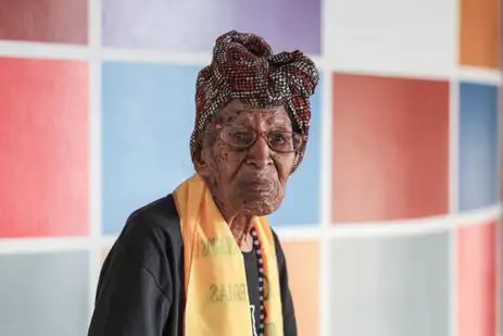 Brasília (DF), 24/11/2025 – Maria dos Santos Soares - Dona Santinha ativista histórica, participa de marchas desde 1984. 
Completou 101 anos em 2025.
Foto: Joédson Alves/Agência Brasil