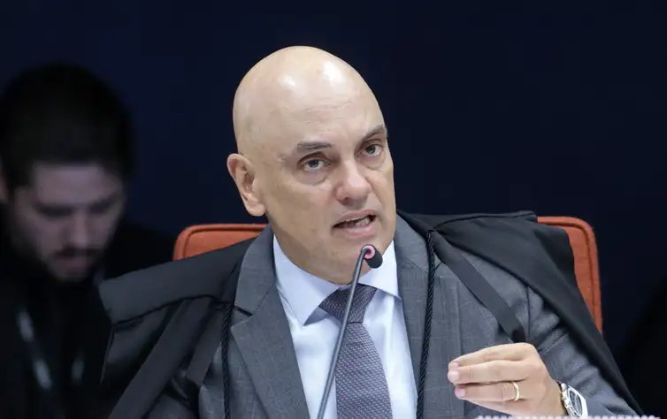 Rosinei Coutinho/STF Brasília (DF), 21/10/2025 - Ministro Alexandre de Moraes durante sessão no STF de julgamento da Ação Penal 2694 -Núcleo 4 da trama golpista. Foto: Rosinei Coutinho/STF