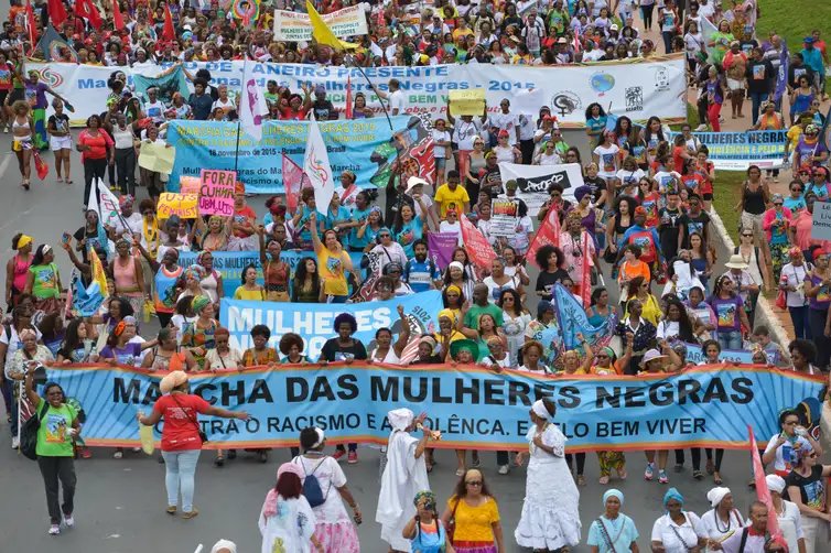 Marcello Casal jr/Agência Brasil Brasília - Marcha das Mulheres Negras Contra o Racismo, a Violência e pelo Bem Viver em Brasília, reúne mulheres de todos os estados e regiões do Brasil (Marcello Casal Jr/Agência Brasil)