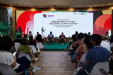 Tânia Rêgo/Agência Brasil Belém (PA), 19/11/2025 - A ministra das Mulheres, Márcia Lopes, participa do Evento de Alto Nível. Desenhando o futuro: mulheres, clima e justiça, no Pavilhão Brasil, na Blue Zone. Foto: Tânia Rêgo/Agência Brasil