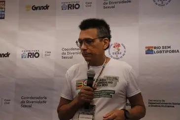 Rio de Janeiro (RJ0, 23/11/2025 - Parada do Orgulho LGBTI+ do Rio celebra 30 anos e reforça visibilidade. Cláudio Nascimento, presidente do Grupo Arco-Íris de Cidadania LGBTI+. Foto: Tuany Faria/Divulgação