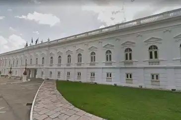Palácio dos Leões é o edifício-sede do governo do estado brasileiro do Maranhão. Localiza-se no centro histórico da cidade de São Luís