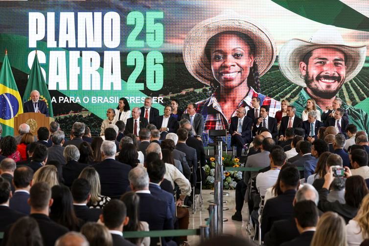 Brasília (DF), 01/07/2025 - O presidente Luiz Inácio Lula da Silva participa do lançamento do Plano Safra 2025/26, no Palácio do Planalto. Foto: Marcelo Camargo/Agência Brasil