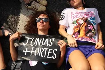 Rovena Rosa/Agência Brasil São Paulo (SP), 07/12/2015 - Ato nacional pelo fim da violência contra as mulheres, com o tema Basta de feminicídio. Queremos as mulheres vivas!, na Avenida Paulista. Foto: Rovena Rosa/Agência Brasil
