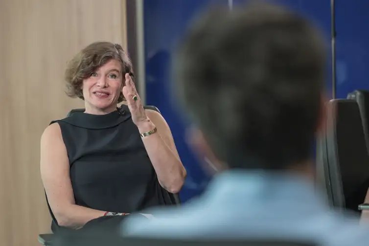 Joédson Alves/Agência Brasil Brasília (DF), 10/02/2026 – ECONOMIA CARNAVAL -Entrevista com Mariana Mazzucato, economista italiana. A cultura pode ajudar a repensar o que deve ser financiado, como deve ser financiado e com quais objetivos.
Foto: Joédson Alves/Agência Brasil