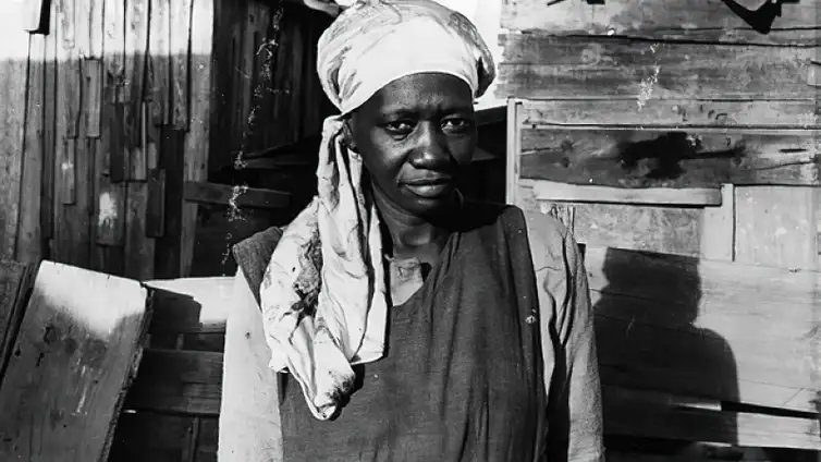 CCSP São Paulo - Carolina Maria de Jesus, uma das primeiras escritoras negras do Brasil, é considerada uma das mais importantes escritoras do país. A autora viveu boa parte de sua vida na favela do Canindé, na Zona Norte de São Paulo. Foto: CCSP