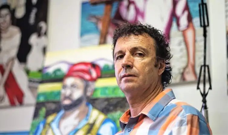 26/02/2026 - Pintor italiano Maurizio Ferri que está com a exposição Brasilidades no Palácio Tiradentes.
Foto: Diretoria de Cultura da Alerj/ Divulgação