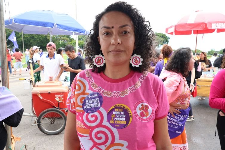 Brasília-DF- 08/03/2026 - Ato 08M em Brasília.  Raquel Braga Rodriguez, coordenadora do grupo Baque Mulher Brasília. Foto: Valter Campanato/ Agência Brasil.
