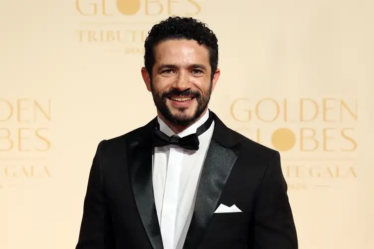 Rio de Janeiro, 19/03/2025 - O ator Vinícius de Oliveira participa da primeira edição do Golden Globes Tribute Gala Brazil no Copacabana Palace. Foto: Rovena Rosa/Agência Brasil