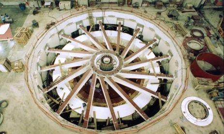 Memória de Eletricidade/Divulgação São Paulo (SP), 09/04/2026 - FOTO DE ARQUIVO - Turbina geradora de Itaipu. Oswaldo Ballarin, Executivo da Nestlé e da Brown Boveri contratou torturador como relações públicas. Foto: Memória de Eletricidade/Divulgação