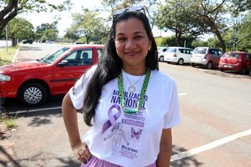 Brasília (DF), 17/05/2026 - A servidora pública Ana Dantas participa do evento de Mobilização Nacional pela Fibromialgia, realizado no Parque da Cidade. Sara Kubitschek. Foto: Valter Campanato/Agência Brasil