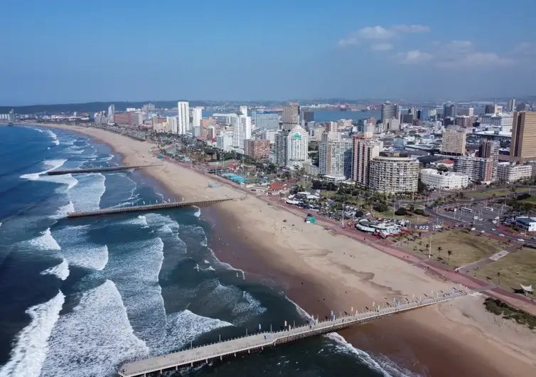 REUTERS/Rogan Ward/proibida a reprodução Vista da cidade de Durban, na África do Sul
15/07/2025
REUTERS/Rogan Ward