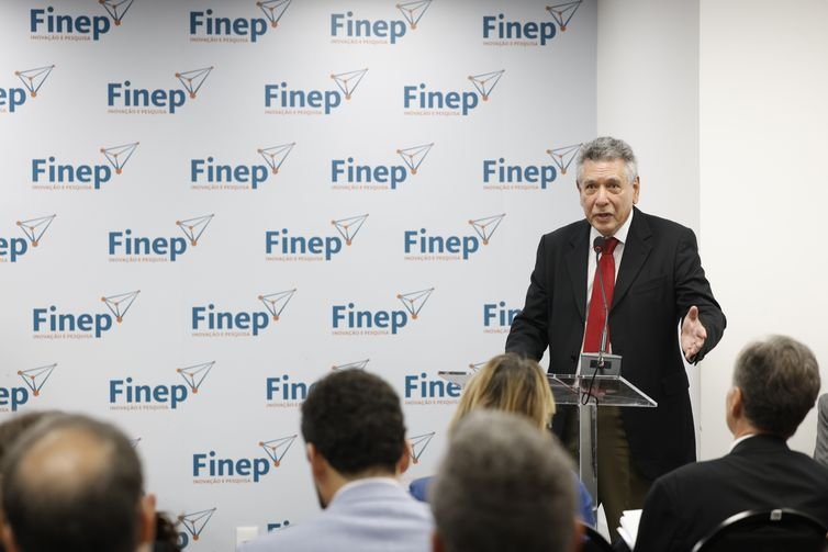 Rio de Janeiro (RJ), 16/06/2026 – O presidente da Financiadora de Estudos e Projetos (Finep), Luiz Antônio Elias, lança o Programa Tecnova 2026/2027, instrumento de subvenção econômica para micro e pequenas empresas. Foto: Fernando Frazão/Agência Brasil