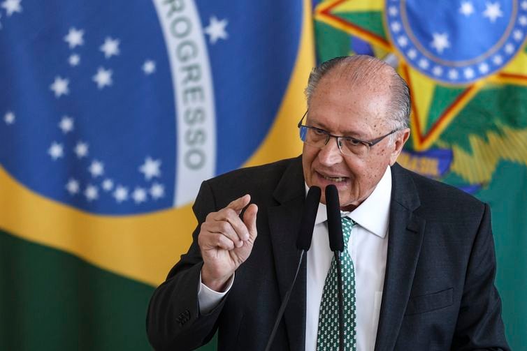 Brasília (DF), 30/06/2026 - O presidente da República em exercício, Geraldo Alckmin, durante o lançamento do Plano Safra 2026/2027, no Palácio do Planalto.  Foto: Marcelo Camargo/Agência Brasil