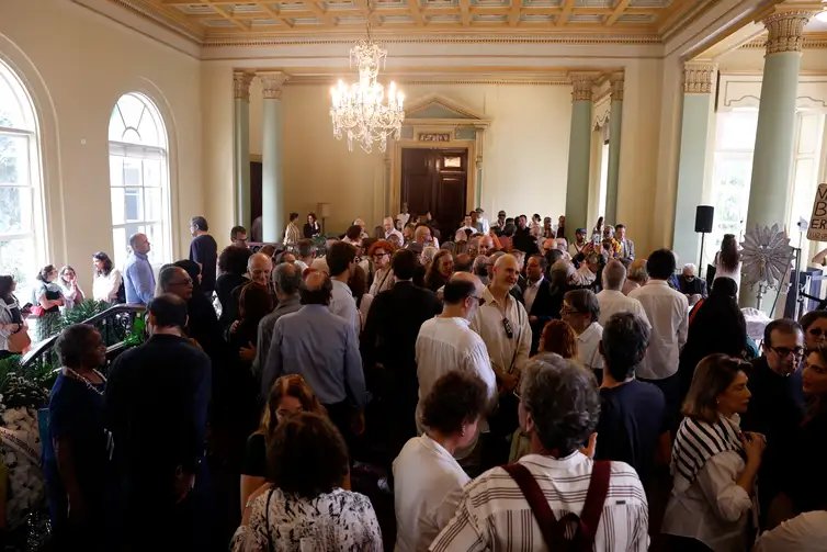 Rio de Janeiro (RJ), 23/07/2026 - Velório do cineasta Luiz Carlos Barreto, o Barretão, no Palácio da Cidade, em Botafogo, zona sul da cidade. Foto: Tânia Rêgo/Agência Brasil