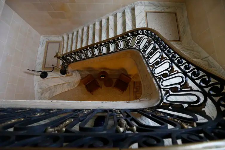 Tânia Rêgo/Agência Brasil Sede da Casa Firjan, conhecida como Palacete Linneo de Paula Machado, em Botafogo, no Rio de Janeiro, abre a exposição “Transformação”, que ocupará o antigo edifício e os jardins, e fica em cartaz até dezembro.