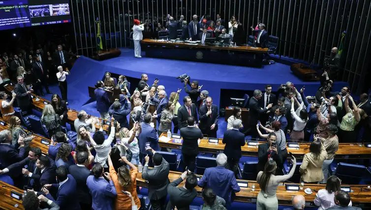 Brasília – DF – 14/10/2026 - Sessão do Senado que votou o fim da escala 6X1. Lula Marques/Agência Brasil.