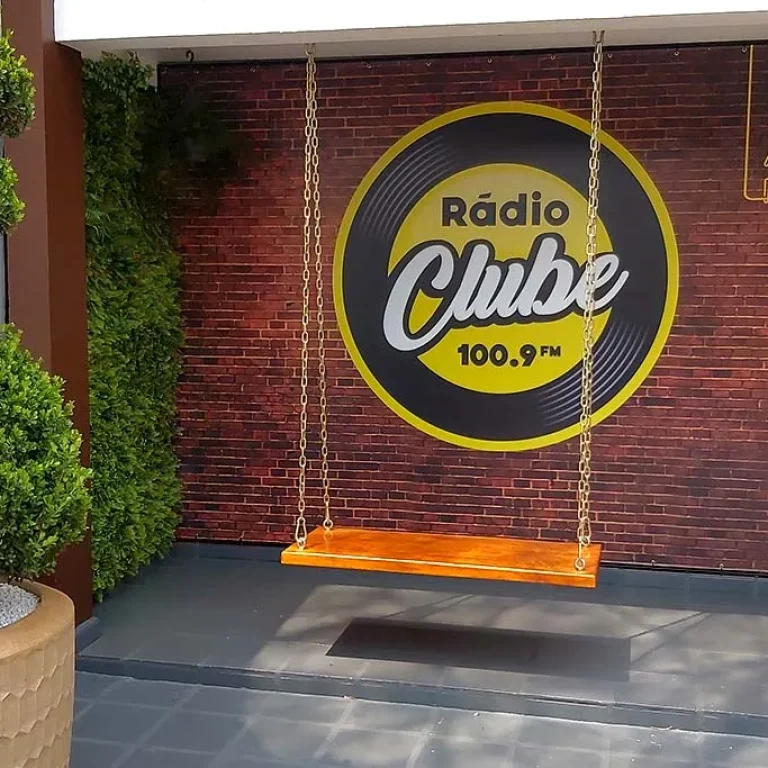 radio-clube-foz-entrada